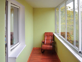 Отделка балкона в Красноярске